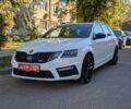 Белый Шкода Октавия, объемом двигателя 2 л и пробегом 182 тыс. км за 17800 $, фото 1 на Automoto.ua