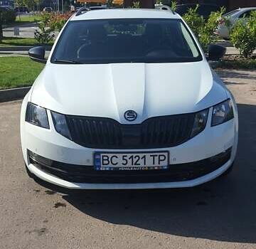 Білий Шкода Октавія, об'ємом двигуна 1.6 л та пробігом 197 тис. км за 14800 $, фото 24 на Automoto.ua