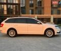 Білий Шкода Октавія, об'ємом двигуна 1.6 л та пробігом 293 тис. км за 12999 $, фото 5 на Automoto.ua