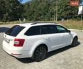 Білий Шкода Октавія, об'ємом двигуна 1.6 л та пробігом 284 тис. км за 13000 $, фото 9 на Automoto.ua