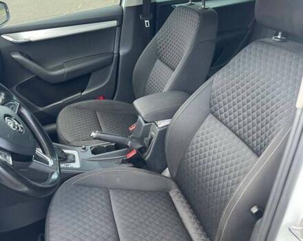 Белый Шкода Октавия, объемом двигателя 2 л и пробегом 220 тыс. км за 16200 $, фото 23 на Automoto.ua