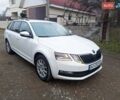 Білий Шкода Октавія, об'ємом двигуна 1.6 л та пробігом 247 тис. км за 10900 $, фото 21 на Automoto.ua