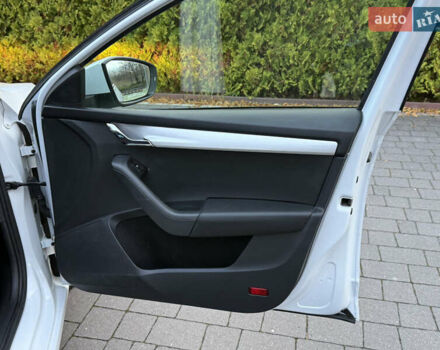 Шкода Октавія 2017 у Стрые на Automoto.ua Білий Шкода Октавія, об'ємом двигуна 1.6 л та пробігом 218 тис. км за 12700 $, фото 40 на Automoto.ua