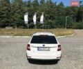 Білий Шкода Октавія, об'ємом двигуна 1.6 л та пробігом 284 тис. км за 13000 $, фото 7 на Automoto.ua