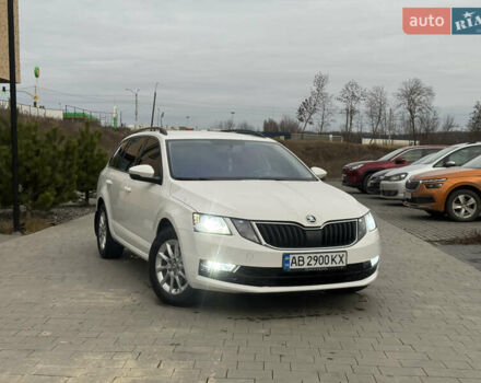Білий Шкода Октавія, об'ємом двигуна 1.6 л та пробігом 278 тис. км за 11900 $, фото 2 на Automoto.ua