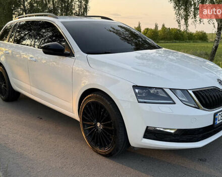 Белый Шкода Октавия, объемом двигателя 1.97 л и пробегом 308 тыс. км за 15600 $, фото 12 на Automoto.ua