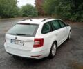 Білий Шкода Октавія, об'ємом двигуна 1.6 л та пробігом 248 тис. км за 12999 $, фото 6 на Automoto.ua