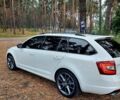 Белый Шкода Октавия, объемом двигателя 1.98 л и пробегом 227 тыс. км за 18600 $, фото 3 на Automoto.ua