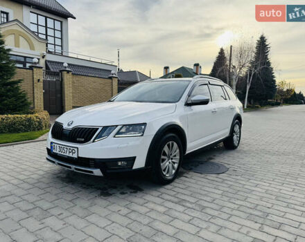 Белый Шкода Октавия, объемом двигателя 1.97 л и пробегом 245 тыс. км за 17500 $, фото 9 на Automoto.ua