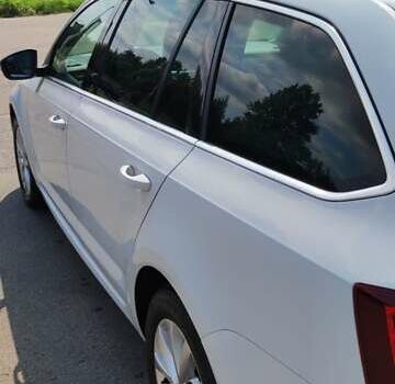 Белый Шкода Октавия, объемом двигателя 1.6 л и пробегом 186 тыс. км за 14900 $, фото 6 на Automoto.ua