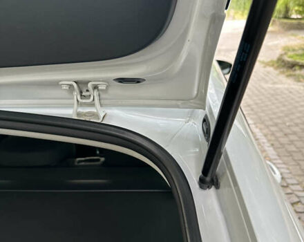 Белый Шкода Октавия, объемом двигателя 1.6 л и пробегом 197 тыс. км за 14499 $, фото 37 на Automoto.ua