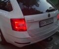 Белый Шкода Октавия, объемом двигателя 2 л и пробегом 265 тыс. км за 15200 $, фото 33 на Automoto.ua