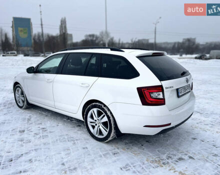 Белый Шкода Октавия, объемом двигателя 1.98 л и пробегом 116 тыс. км за 16400 $, фото 4 на Automoto.ua