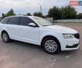 Білий Шкода Октавія, об'ємом двигуна 1.6 л та пробігом 275 тис. км за 12750 $, фото 8 на Automoto.ua