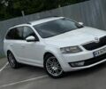 Білий Шкода Октавія, об'ємом двигуна 1.6 л та пробігом 233 тис. км за 8800 $, фото 1 на Automoto.ua