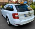 Білий Шкода Октавія, об'ємом двигуна 1.6 л та пробігом 222 тис. км за 12600 $, фото 3 на Automoto.ua
