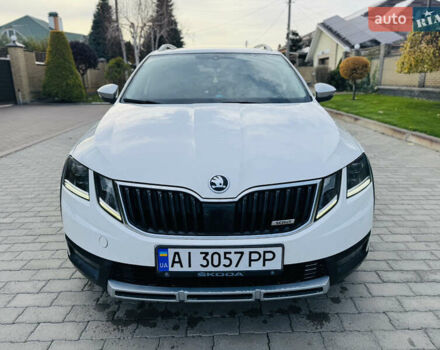 Белый Шкода Октавия, объемом двигателя 1.97 л и пробегом 245 тыс. км за 17500 $, фото 1 на Automoto.ua
