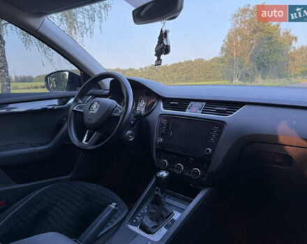 Белый Шкода Октавия, объемом двигателя 1.97 л и пробегом 308 тыс. км за 15600 $, фото 28 на Automoto.ua