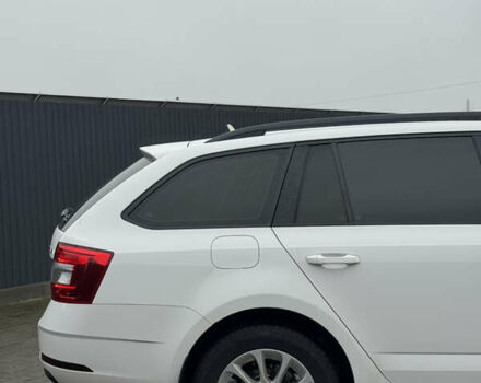 Белый Шкода Октавия, объемом двигателя 1.6 л и пробегом 280 тыс. км за 11900 $, фото 15 на Automoto.ua