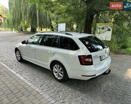 Белый Шкода Октавия, объемом двигателя 1.6 л и пробегом 197 тыс. км за 14499 $, фото 7 на Automoto.ua