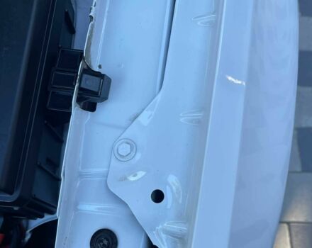 Белый Шкода Октавия, объемом двигателя 1.6 л и пробегом 208 тыс. км за 11699 $, фото 3 на Automoto.ua