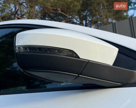 Белый Шкода Октавия, объемом двигателя 1.97 л и пробегом 250 тыс. км за 12500 $, фото 10 на Automoto.ua