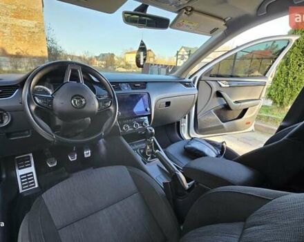 Белый Шкода Октавия, объемом двигателя 1.6 л и пробегом 245 тыс. км за 12499 $, фото 34 на Automoto.ua