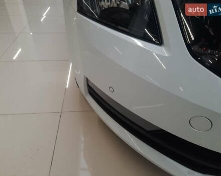 Белый Шкода Октавия, объемом двигателя 1.6 л и пробегом 214 тыс. км за 12900 $, фото 8 на Automoto.ua