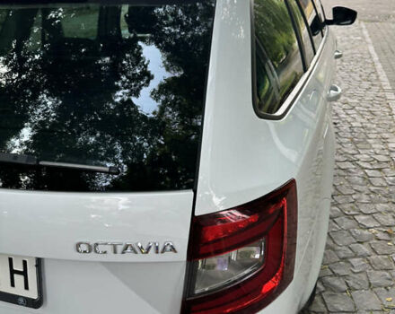 Белый Шкода Октавия, объемом двигателя 1.6 л и пробегом 197 тыс. км за 14499 $, фото 13 на Automoto.ua