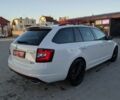 Белый Шкода Октавия, объемом двигателя 2 л и пробегом 182 тыс. км за 17800 $, фото 3 на Automoto.ua