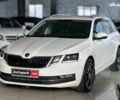 Белый Шкода Октавия, объемом двигателя 1.6 л и пробегом 212 тыс. км за 15340 $, фото 1 на Automoto.ua
