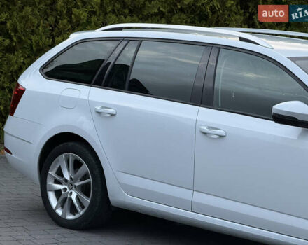 Шкода Октавія 2017 у Стрые на Automoto.ua Білий Шкода Октавія, об'ємом двигуна 1.6 л та пробігом 218 тис. км за 12700 $, фото 18 на Automoto.ua