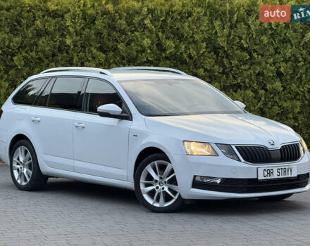 Шкода Октавія 2017 у Стрые на Automoto.ua Білий Шкода Октавія, об'ємом двигуна 1.6 л та пробігом 218 тис. км за 12700 $, фото 14 на Automoto.ua
