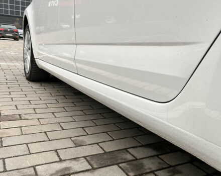 Білий Шкода Октавія, об'ємом двигуна 1.97 л та пробігом 241 тис. км за 15950 $, фото 13 на Automoto.ua