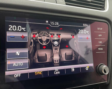 Белый Шкода Октавия, объемом двигателя 1.6 л и пробегом 200 тыс. км за 13700 $, фото 8 на Automoto.ua