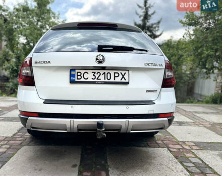 Белый Шкода Октавия, объемом двигателя 1.97 л и пробегом 162 тыс. км за 22500 $, фото 4 на Automoto.ua