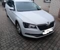 Белый Шкода Октавия, объемом двигателя 2 л и пробегом 220 тыс. км за 18800 $, фото 1 на Automoto.ua