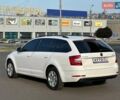 Белый Шкода Октавия, объемом двигателя 1.6 л и пробегом 230 тыс. км за 13800 $, фото 8 на Automoto.ua