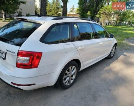 Белый Шкода Октавия, объемом двигателя 1.6 л и пробегом 242 тыс. км за 15000 $, фото 20 на Automoto.ua