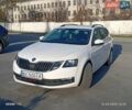 Белый Шкода Октавия, объемом двигателя 1.6 л и пробегом 229 тыс. км за 11500 $, фото 1 на Automoto.ua