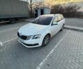Білий Шкода Октавія, об'ємом двигуна 1.6 л та пробігом 250 тис. км за 12000 $, фото 1 на Automoto.ua