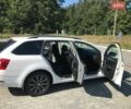 Білий Шкода Октавія, об'ємом двигуна 1.6 л та пробігом 284 тис. км за 13000 $, фото 17 на Automoto.ua