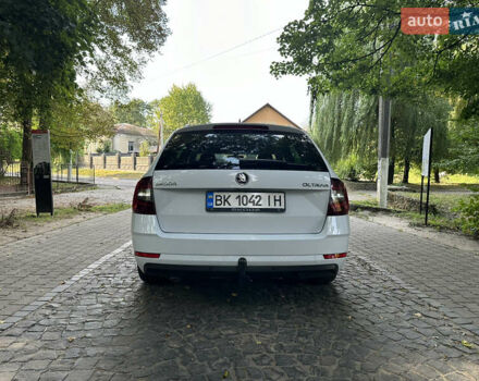 Білий Шкода Октавія, об'ємом двигуна 1.6 л та пробігом 197 тис. км за 14499 $, фото 9 на Automoto.ua