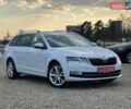 Белый Шкода Октавия, объемом двигателя 1.6 л и пробегом 259 тыс. км за 13999 $, фото 1 на Automoto.ua