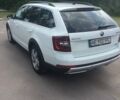Білий Шкода Октавія, об'ємом двигуна 2 л та пробігом 313 тис. км за 18500 $, фото 1 на Automoto.ua