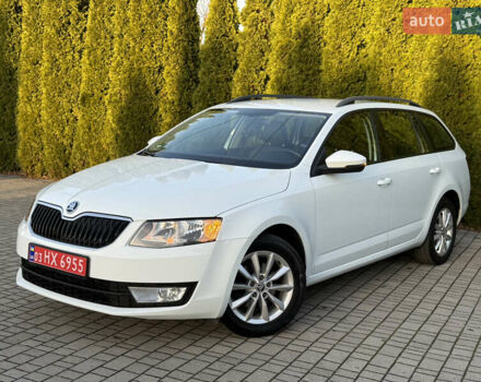 Белый Шкода Октавия, объемом двигателя 2 л и пробегом 183 тыс. км за 14300 $, фото 6 на Automoto.ua