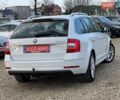 Белый Шкода Октавия, объемом двигателя 1.6 л и пробегом 259 тыс. км за 13999 $, фото 10 на Automoto.ua