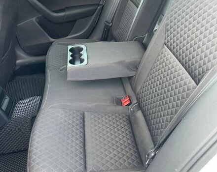 Белый Шкода Октавия, объемом двигателя 2 л и пробегом 220 тыс. км за 16200 $, фото 36 на Automoto.ua