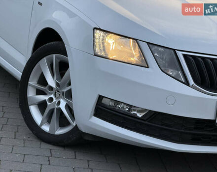 Шкода Октавія 2017 у Стрые на Automoto.ua Білий Шкода Октавія, об'ємом двигуна 1.6 л та пробігом 218 тис. км за 12700 $, фото 17 на Automoto.ua