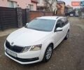 Білий Шкода Октавія, об'ємом двигуна 1.6 л та пробігом 247 тис. км за 10900 $, фото 33 на Automoto.ua